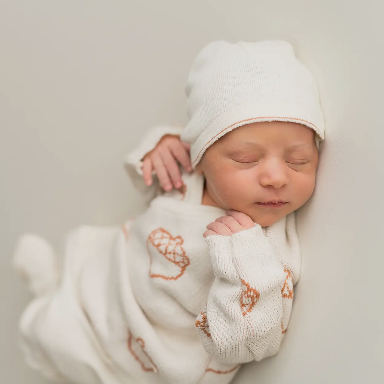 Newborn Pack Acorn Ecru